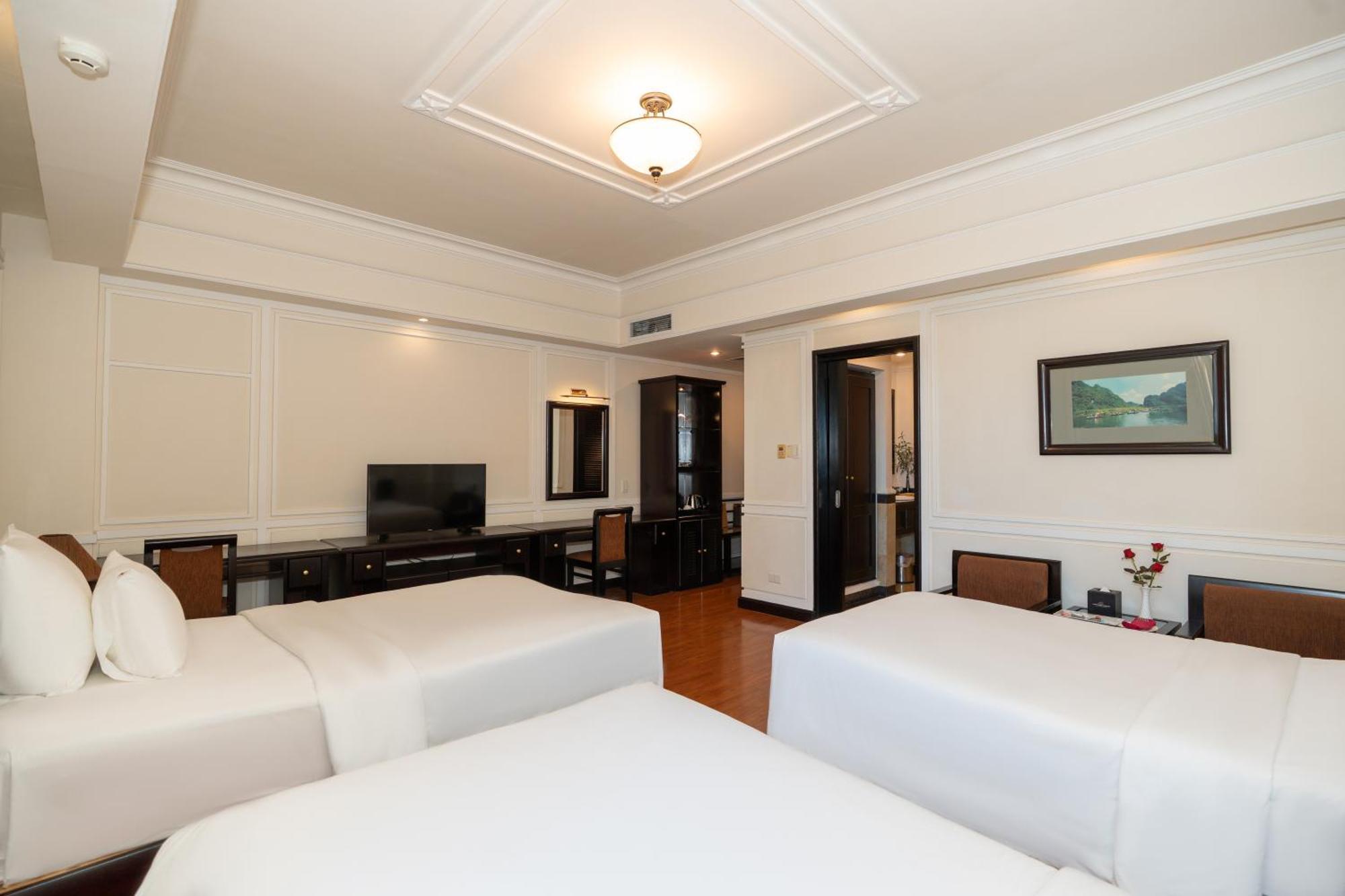 Ninh Binh Legend Hotel Exterior photo